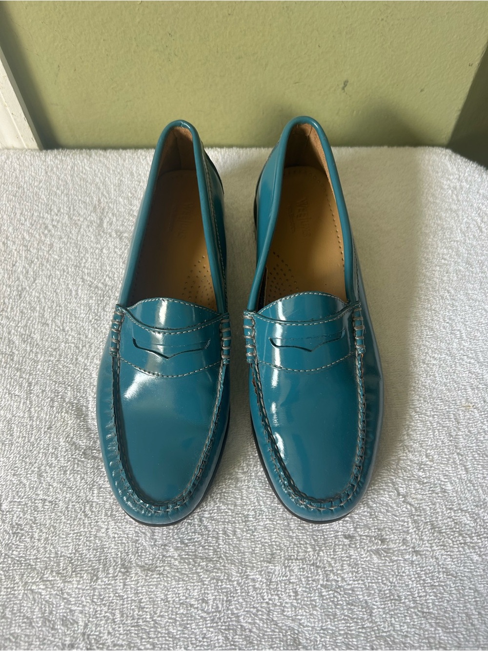 G.H. Bass Weejuns Women’s Teal Patent Leather Penny Loafers